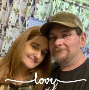 Meet your Posher, Leona